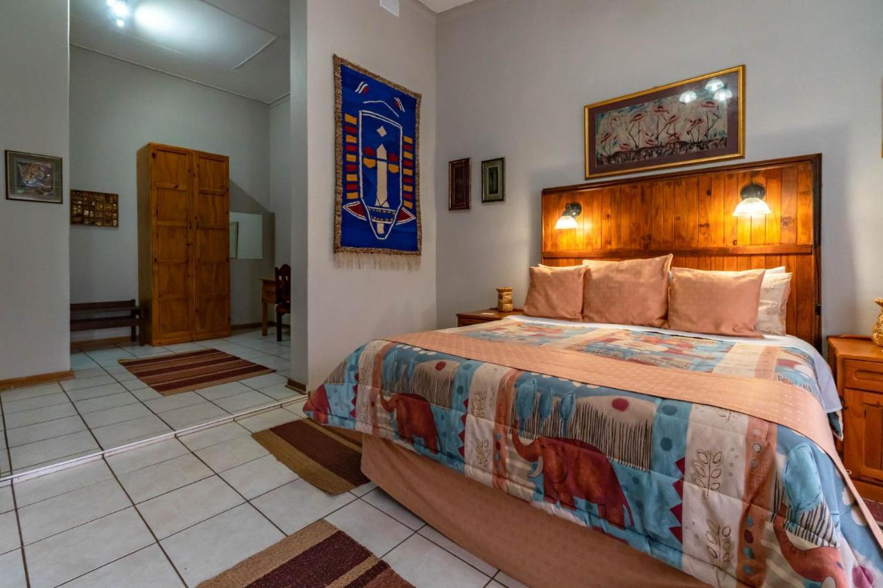 Old Coach Road Guest House Barberton Ngoại thất bức ảnh